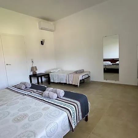 Farm stay Bouros Seaview Farm